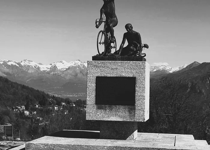 Eve's With Garden * Magreglio