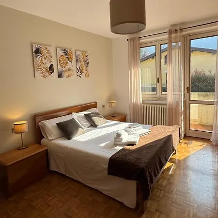 アパート Eve's With Garden