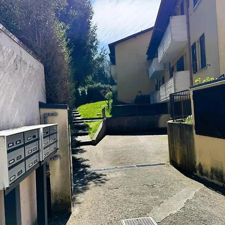 Eve's With Garden Apartment